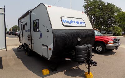 2016 Pacific Coachworks MightyLite 18RBS Travel Trailer