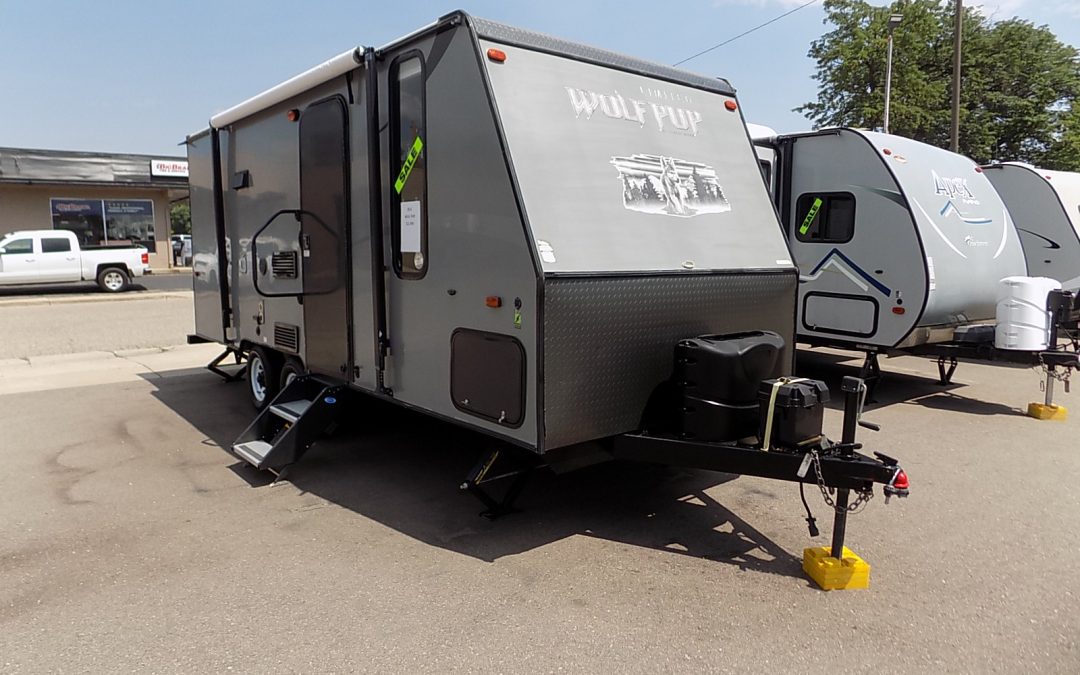 2015 Forrest River Wolf Pup Limited 17FB Travel Trailer