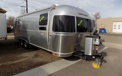 2018 Airstream Flying Cloud 27FB Travel Trailer