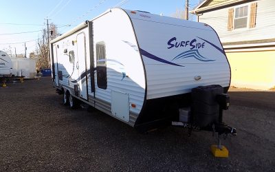 205 Surfside 2210 Travel Trailer